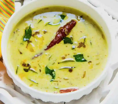 Moru Curry (Kerala Style Seasoned Buttermilk)