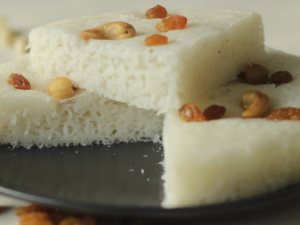 Vattayapam (Kerala special Steamed Rice Cake)